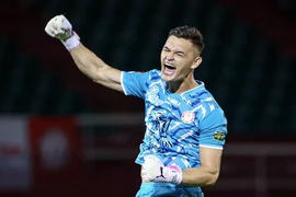 Đề xuất nhập tịch thủ môn Việt kiều 33 tuổi