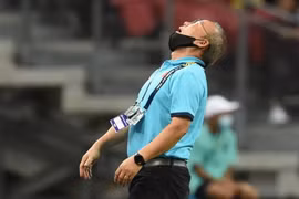 HLV Park tiết lộ 2 trận đấu đáng nhớ nhất, có trận thua Thái Lan