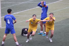 "6 chọi 7", THPT Thạch Bàn gục ngã trước THPT Thạch Thất