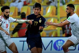 Tuyển Thái Lan vỡ mộng World Cup sau trận thua UAE