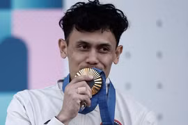 Thái Lan bị Indonesia vượt mặt, Mỹ củng cố ngôi đầu