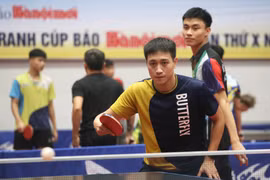 Khởi tranh giải bóng bàn tranh cúp Báo Hànộimới 2023