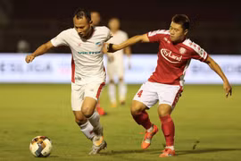 Đua "tay ba" tranh vô địch V-League 2020