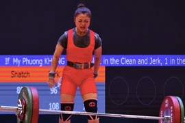 Hai lần phá kỷ lục, lực sỹ Việt vẫn thua đối thủ Thái Lan