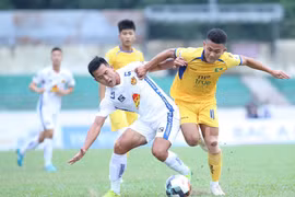 Vô địch 3 năm, CLB Quảng Nam đối diện suất xuống hạng
