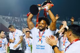 Đội bóng của Xuân Son có thể phải "cày" 56 trận mùa tới