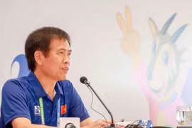 Trưởng đoàn thể thao Việt Nam: "Có người nói sao không nhường bớt HCV cho đoàn khác"