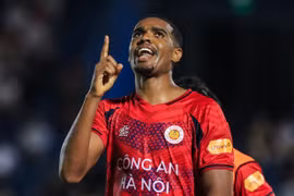 Có gì hấp dẫn ngày hạ màn V-League, hạng Nhất?