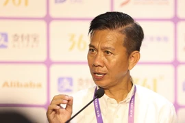 Vì sao HLV Hoàng Anh Tuấn tức giận dù đội nhà thắng Mông Cổ?