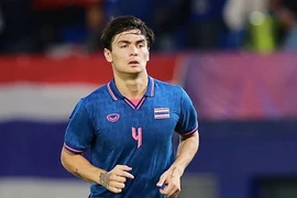 Hậu vệ gốc Đan Mạch xin quay lại tuyển Thái Lan