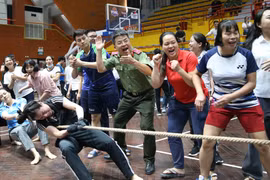 Sôi nổi màn tranh tài của đoàn viên Công đoàn CATP Hà Nội