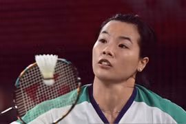 Nguyễn Thùy Linh để lại ấn tượng khi đấu tay vợt số 1 thế giới