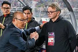 Ông Troussier "đấu" thầy Park ở cuộc đua ghế HLV tuyển Ấn Độ