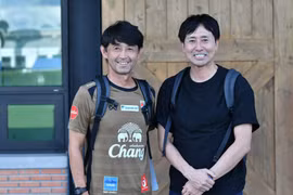 Tân HLV U23 Thái Lan sang Việt Nam học việc