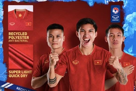 Ra mắt mẫu áo mới đội tuyển Việt Nam làm từ nhựa tái chế
