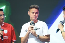 Tuyển Thái Lan lâm nguy, Theerathon nói điều bất ngờ