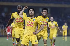 HAGL đạt chuẩn dự AFC Champions League