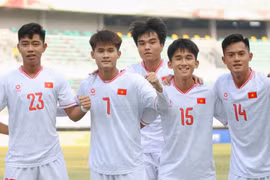U19 Việt Nam lần đầu biết thắng trong ngày chia tay giải Đông Nam Á