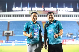 CLB Nam Định công bố người thay HLV Vũ Hồng Việt