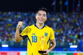 Chanathip nói về 'thế hệ mới' của tuyển Thái Lan