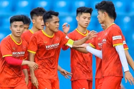 U23 Việt Nam 'chóng mặt' với thay đổi từ ban tổ chức Dubai Cup