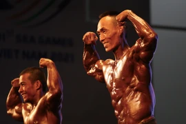 Lực sỹ Việt khoe cơ bắp cuồn cuộn, đoạt huy chương SEA Games