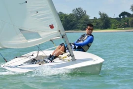 Gần 100 vận động viên đua thuyền buồm và ván chèo đứng tại Quy Nhơn