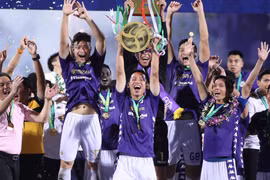 Vô địch V-League 2020 được đá AFC Champions League 2021