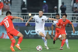 HLV Shin Tae-yong khẩn cầu điều gì khi tái đấu Việt Nam?