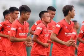 Dịch Covid-19 cản đường hai tuyển thủ U22 hội quân