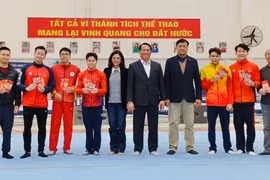 Tập xuyên Tết, đội thể dục dụng cụ "săn" vé Olympic từ cúp thế giới