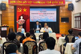 68 đơn vị tranh cúp bóng bàn Báo Hànộimới 2024