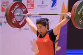 Lực sỹ Hoàng Thị Duyên phá kỷ lục, dễ dàng bảo vệ HCV SEA Games