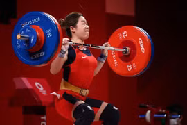 'Giải cứu' vận động viên bằng các cuộc thi khép kín