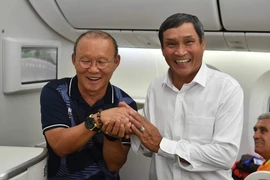 Thầy Park nhắn nhủ thầy Chung "hãy tận hưởng cuộc sống" sau nghỉ hưu