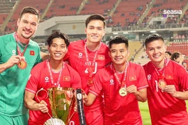 Việt Nam được khen dùng "cây nhà lá vườn" vô địch Đông Nam Á