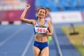 "Cú đúp Vàng" của Nguyễn Thị Oanh giúp Việt Nam dẫn đầu SEA Games 32