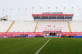 Sân Lạch Tray bị 'treo', CLB Hải Phòng tổ chức 'đá kín' với Đà Nẵng ra sao?
