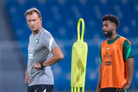 Đối thủ của thầy Park bất bại 14 trận gần nhất