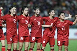 Thưởng "nóng" 500 triệu cho tuyển nữ Việt Nam trước cột mốc lịch sử