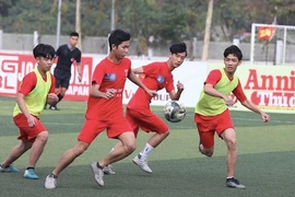 'Vua về nhì' THPT Phùng Khắc Khoan khởi động chiến dịch săn cúp Vàng