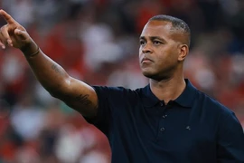 Indonesia họp bàn sa thải HLV Kluivert, chấp nhận đền bù tương đương 5 tỉ đồng?