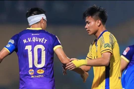 Văn Quyết không muốn đồng nghiệp... gọi bằng chú