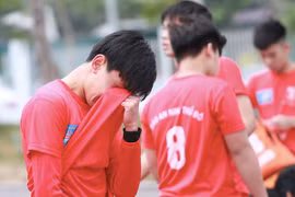[ẢNH] Loạt trận 13h30 ngày 17-1-2021
