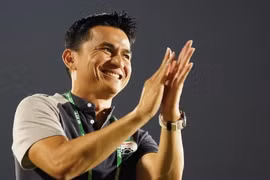 Công an Hà Nội FC ký hợp đồng với HLV Kiatisak