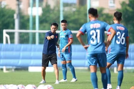 Điều động 12 học trò HLV Troussier vào đội hình dự ASIAD 19