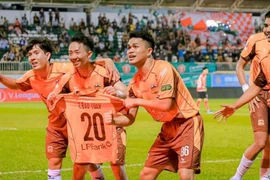 HAGL lột xác nhờ... không còn Công Phượng, Văn Toàn?!