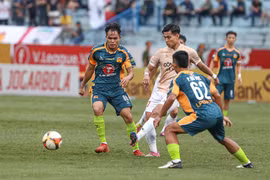 Gặp Công an Hà Nội FC, HAGL tiếp tục 'lao dốc'?