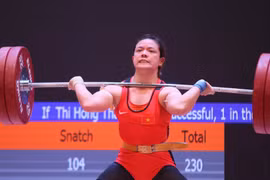 Hồng Thanh phá 3 kỷ lục, đoàn Việt Nam hơn Thái Lan 100 HCV