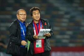 Ai sẽ thay ông Park trực tiếp chỉ đạo tuyển Việt Nam quyết đấu UAE?